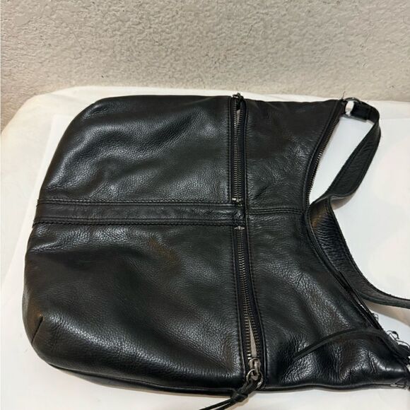 Margot hobo Genuine Black Leather shoulder bag - Picture 5 of 12